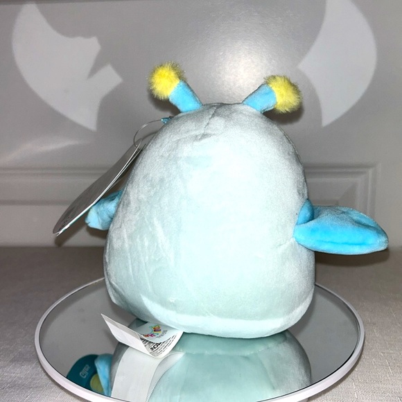 Squishmallows Giles Grasshopper 5” - Picture 6 of 6